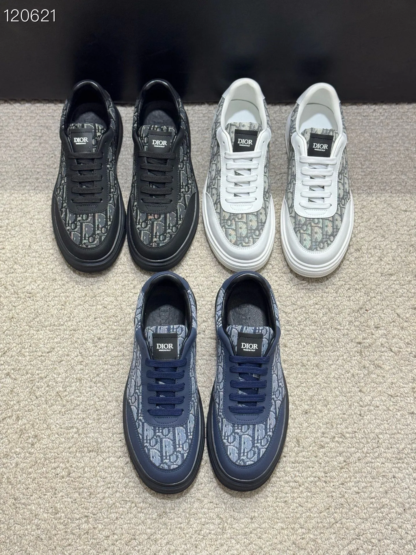 Men's men's shoes 💰400 [New model] 🌂🌂Dior (Dior) 🆕 Low-top casual shoes, carefully made of first-layer cowhide with canvas, comfortable and breathable ~ rubber soles, enhance style. Fashionable and versatile, it can complement any look. Featuring an exquisite design that is uniquely dynamic and modern, this shoe is part of Dior's legacy and embodies modern elegance. Size: 38-44 (45 customized